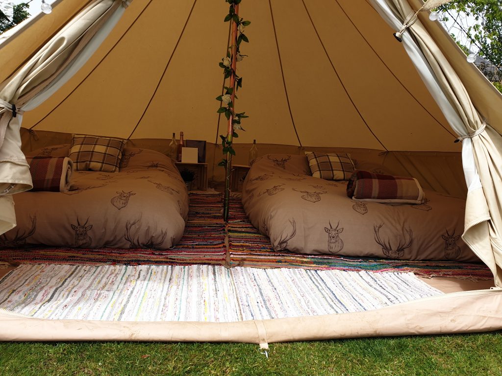 bell, tent, starbright, hideaways, ltd, broug, east, riding, yorkshire, north, south, west, hire, marquee, near, me, glamping, camping, festivals, special, occasion, alternative, wedding, rustic, outdoor, outdoors, parties, party, birthday, goole, humberside