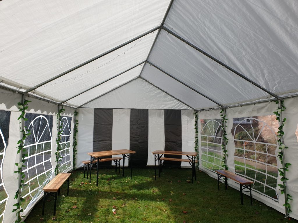 bell, tent, starbright, hideaways, ltd, brough, east, riding, yorkshire, north, south, west, hire, marquee, near, me, glamping, camping, festivals, special, occasion, alternative, wedding, rustic, outdoor, outdoors, parties, party, birthday, goole, humberside